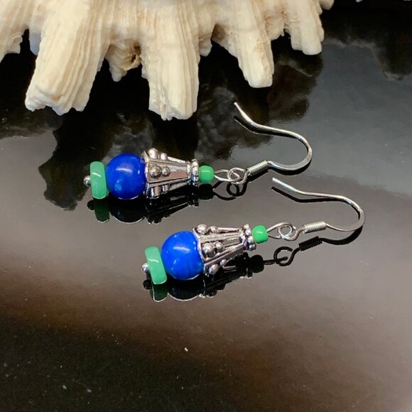 Blue Green & Silver Ethnic Look Handmade Pierced Earrings LR152 - Picture 1 of 5
